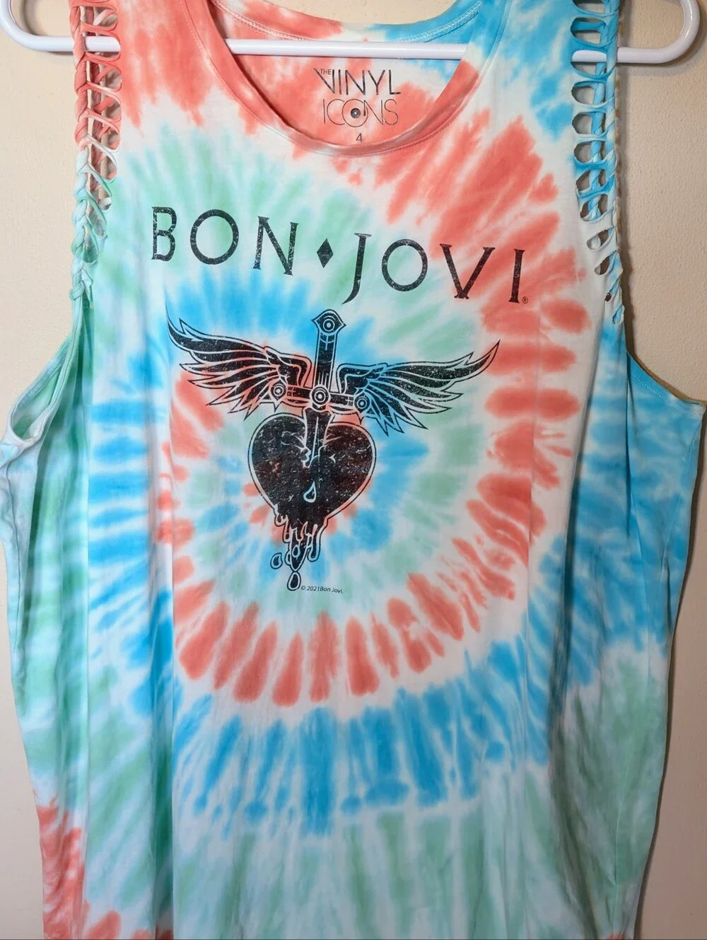 Torrid, Vinyl Icons-Bon Jovi, Classic Fit Slash Tank, Tie Dye, Size 4 - Picture 8 of 11